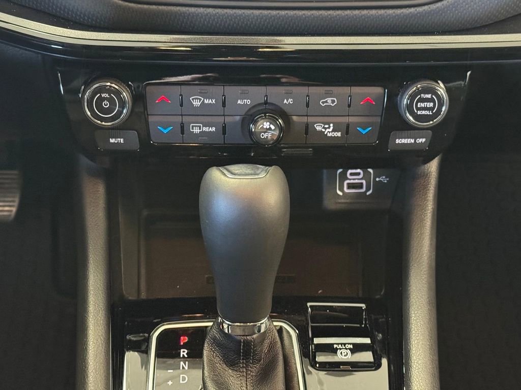 New 2026 Jeep Compass Latitude w/ Quick Order Package 29K AWD/4WD image 14