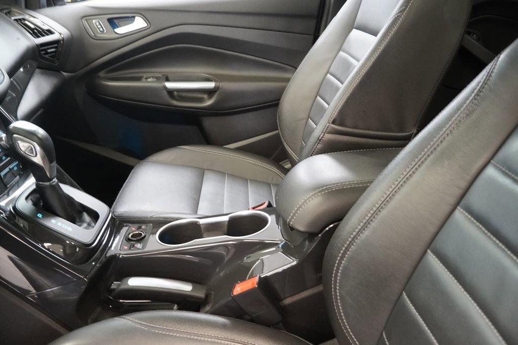 Used 2014 Ford Escape Titanium AWD/4WD image 8