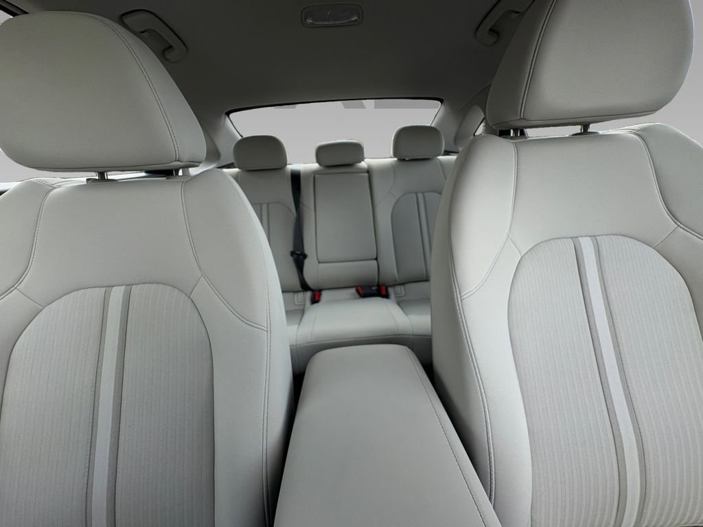 New 2024 Hyundai Sonata SEL image 6