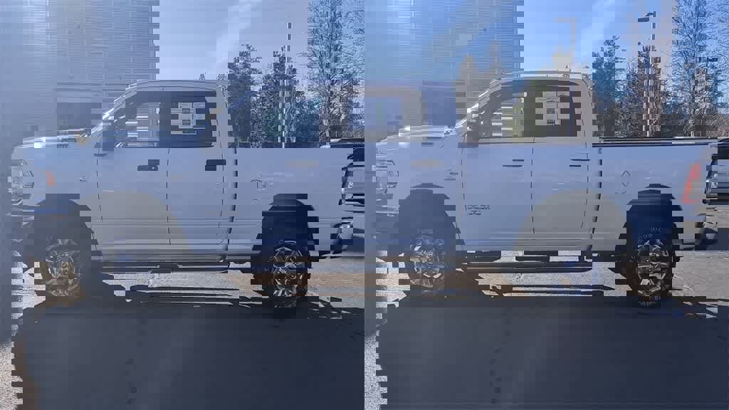 Used 2024 RAM 2500 Big Horn image 5