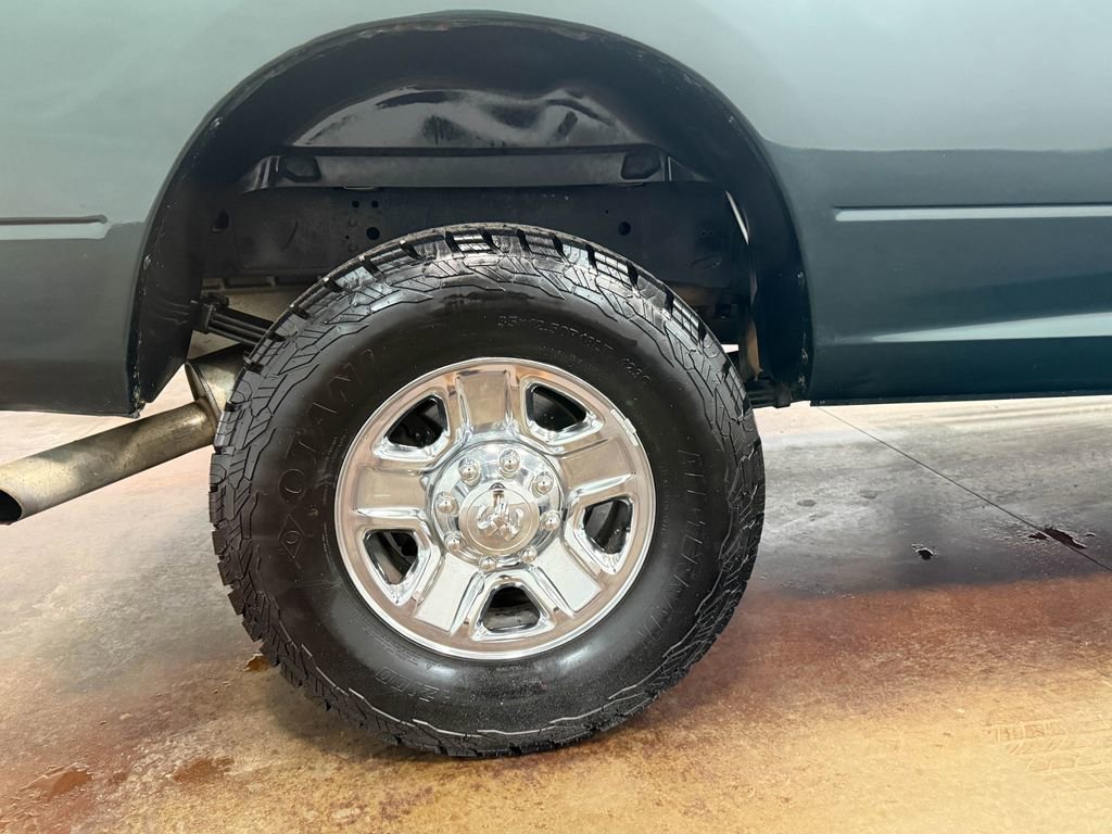 Used 2018 RAM 3500 SLT w/ Snow Chief Group image 84