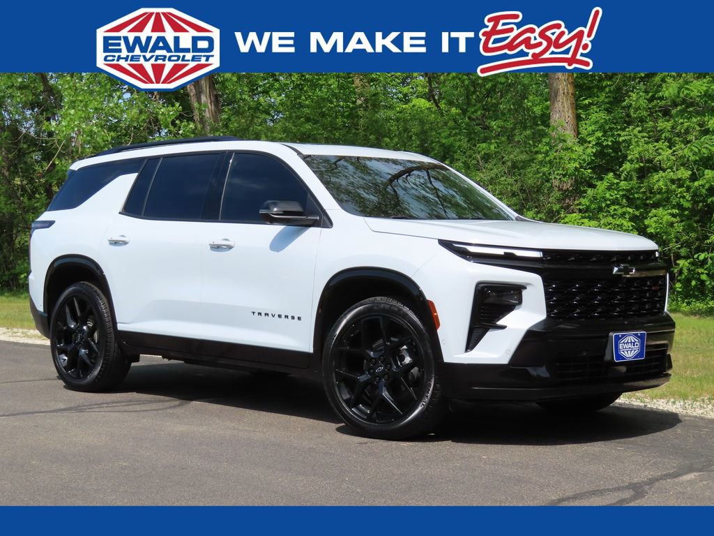 Certified 2026 Chevrolet Traverse RS w/ LPO, Floor Liner Package