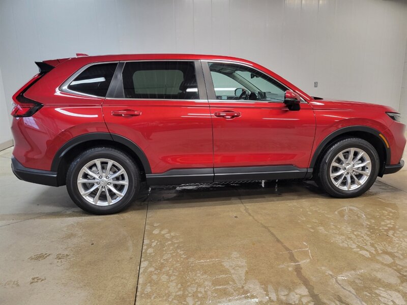 Used 2024 Honda CR-V EX-L image 11