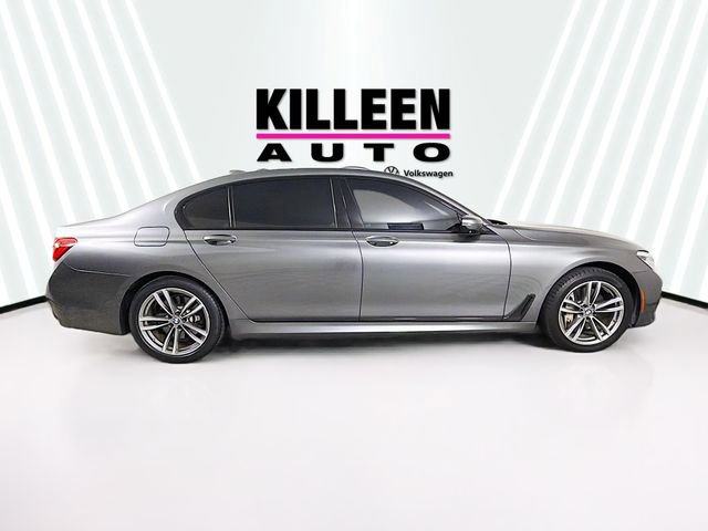 Used 2019 BMW 750i xDrive w/ Executive Package AWD/4WD image 8