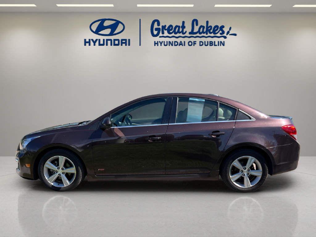Used 2015 Chevrolet Cruze LT w/ Sun, Sound and Sport Package FWD image 2