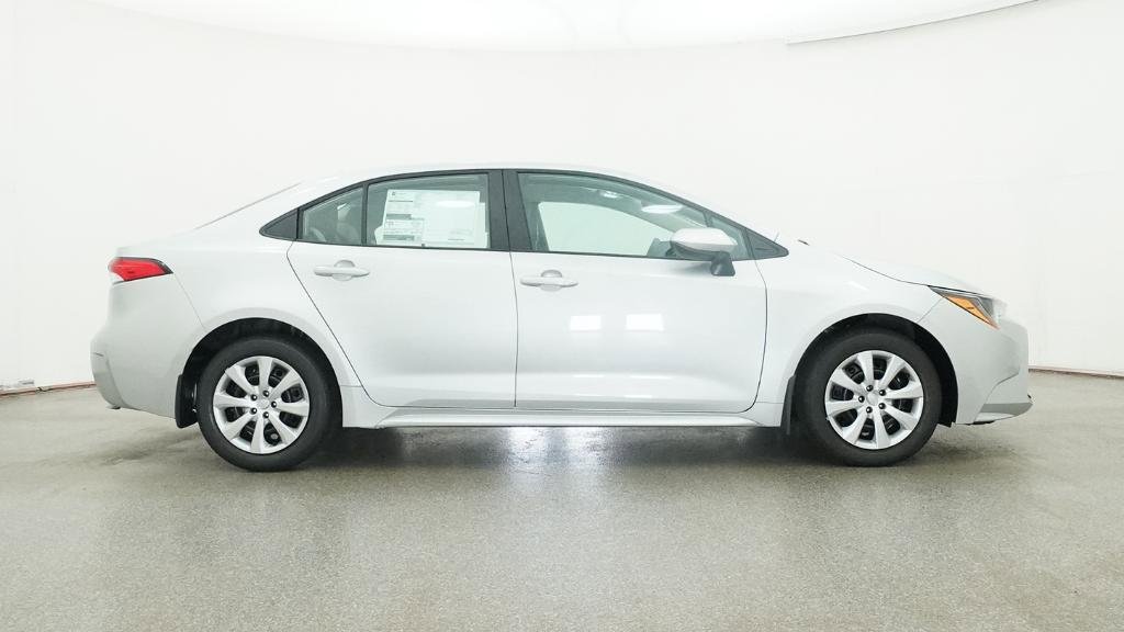 Used 2026 Toyota Corolla LE FWD image 20