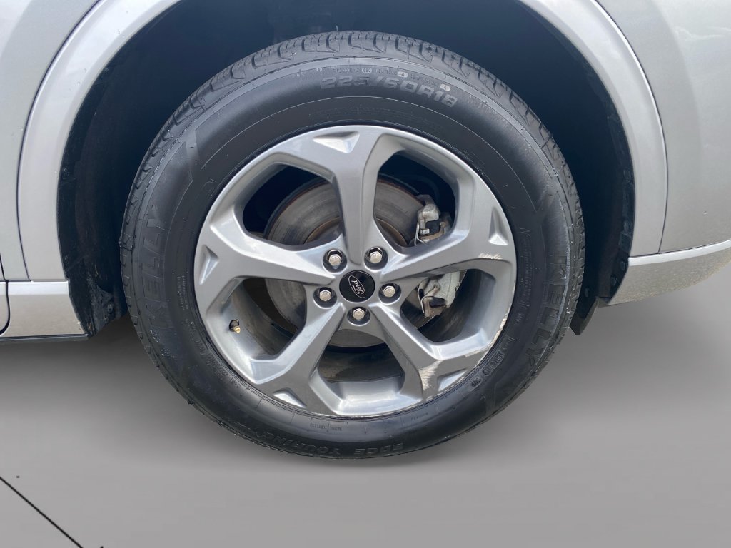 Used 2024 Ford Escape ST-Line w/ Tech Pack #1 AWD/4WD image 9