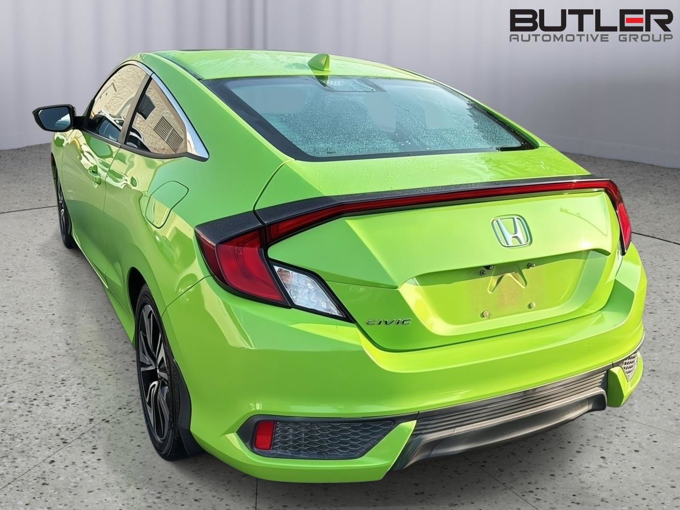 Used 2017 Honda Civic EX-T image 10
