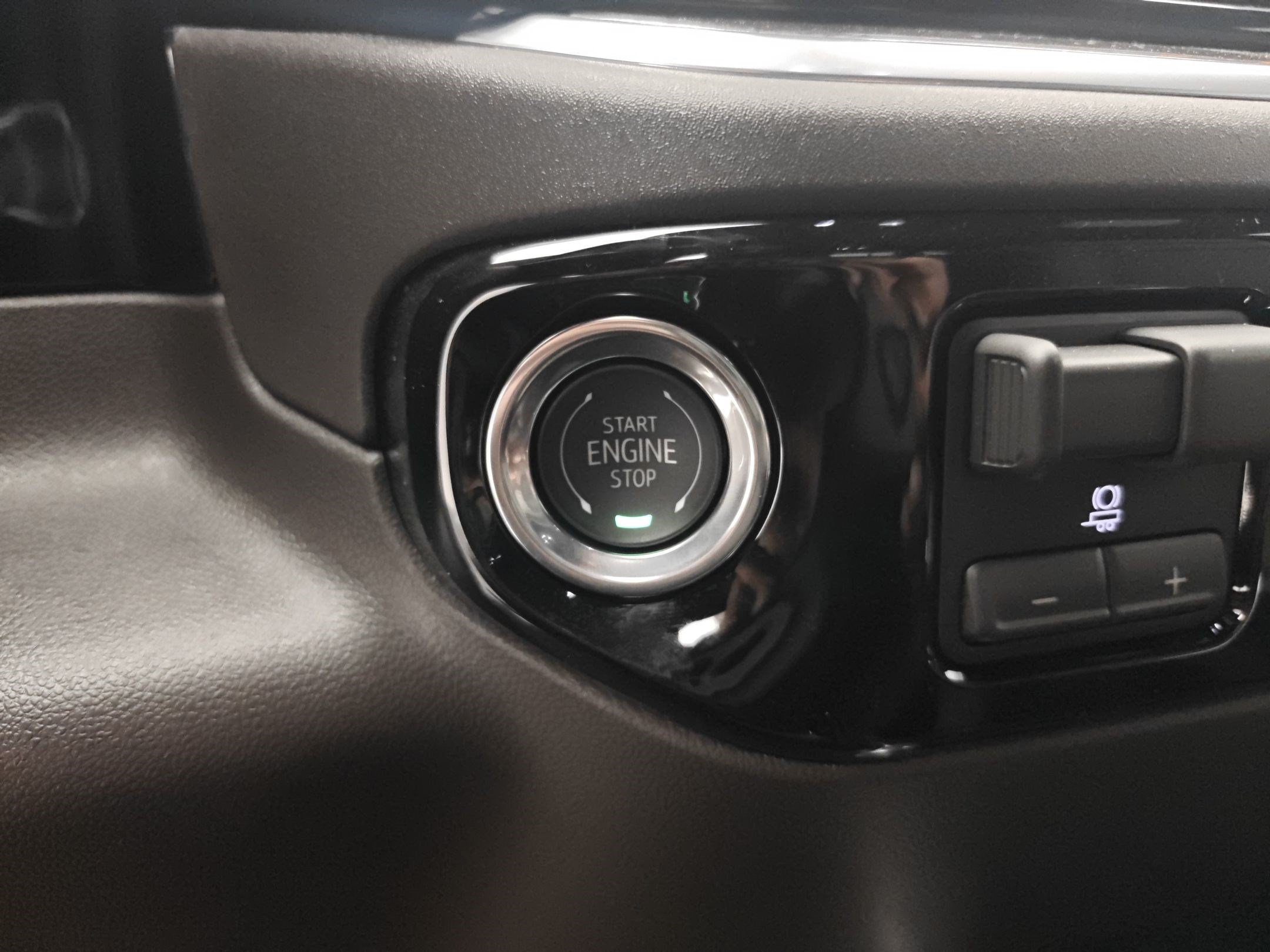 New 2026 Chevrolet Silverado 1500 LTZ AWD/4WD image 16