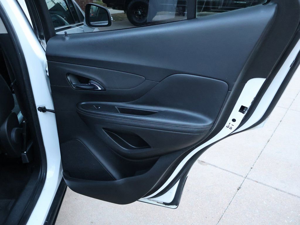 Used 2018 Buick Encore Preferred FWD image 14