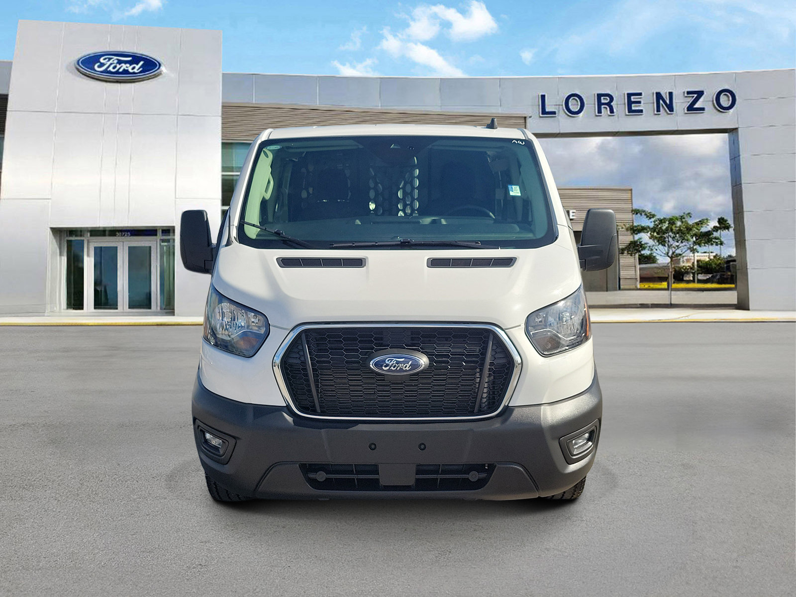 Used 2025 Ford Transit 250 Low Roof w/ Exterior Upgrade Package RWD image 2
