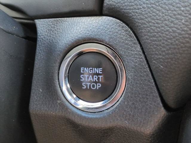 Certified 2025 Toyota RAV4 XLE FWD image 25