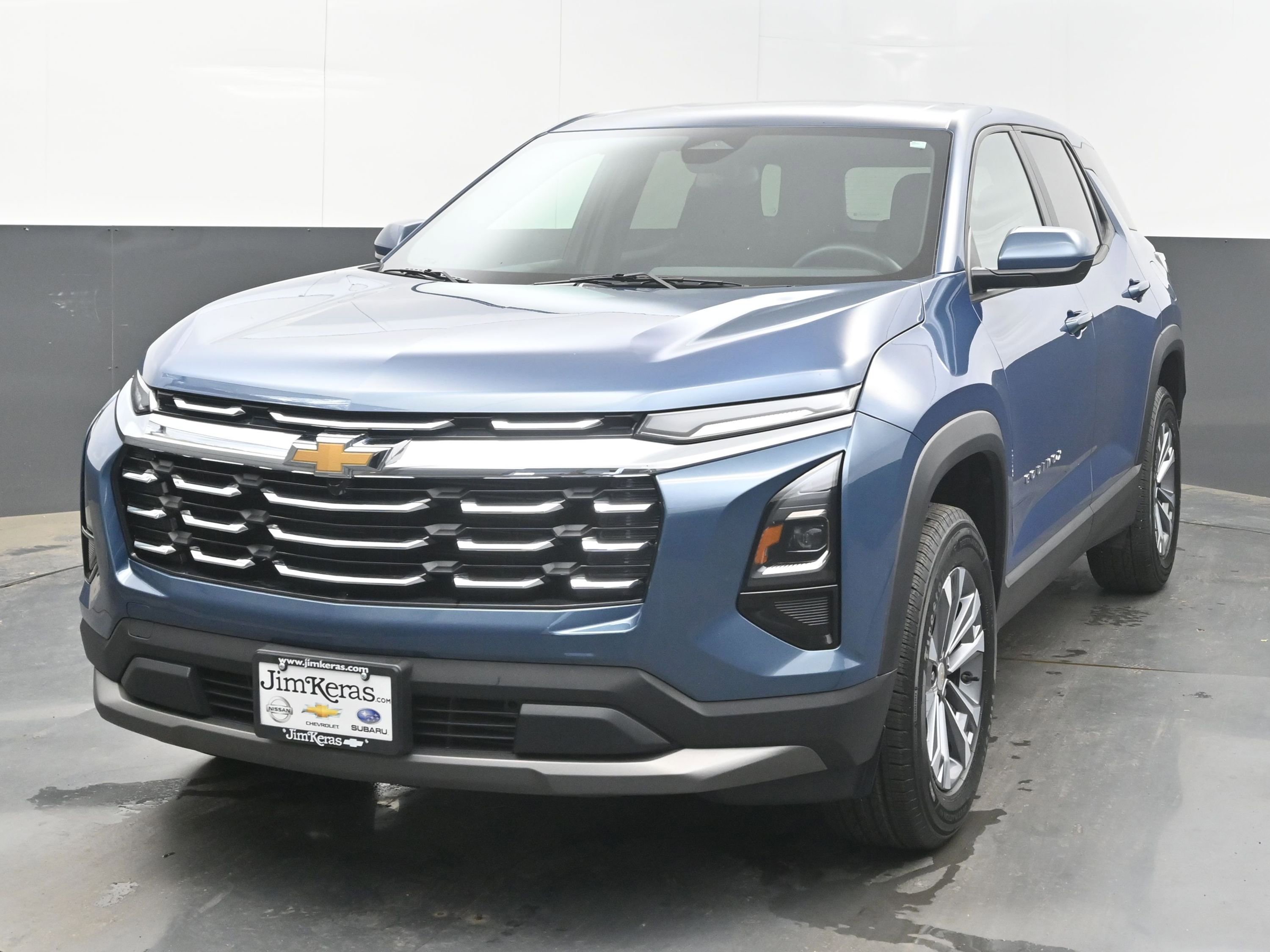 Certified 2025 Chevrolet Equinox LT FWD image 4