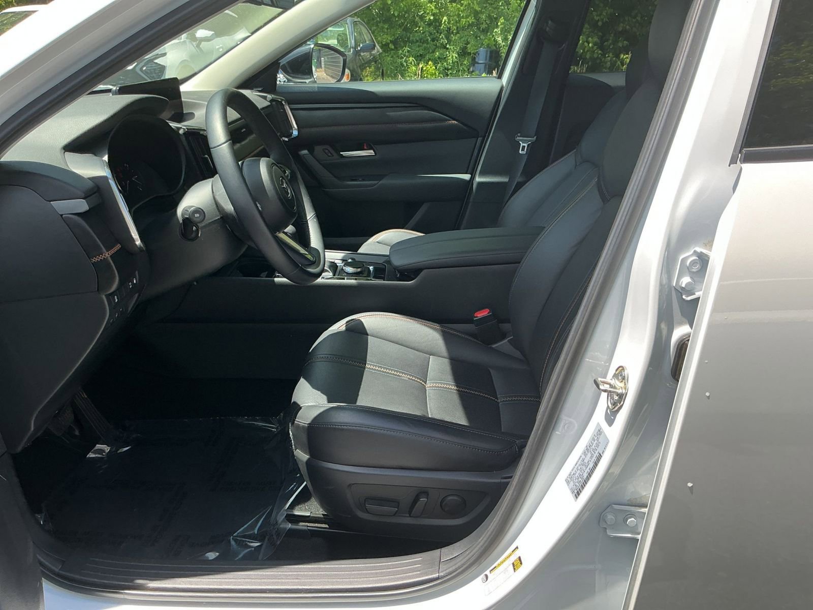 Used 2025 MAZDA CX-50 2.5 Hybrid w/ Premium Plus Pkg AWD/4WD image 23