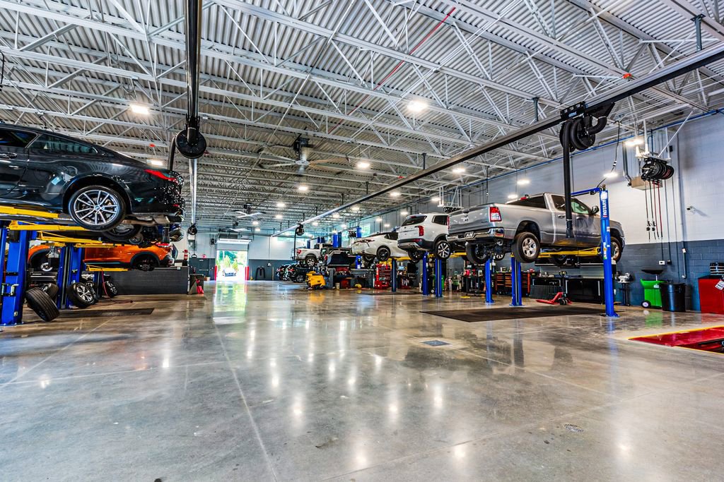 Used 2024 Genesis Electrified GV70 Advanced image 68