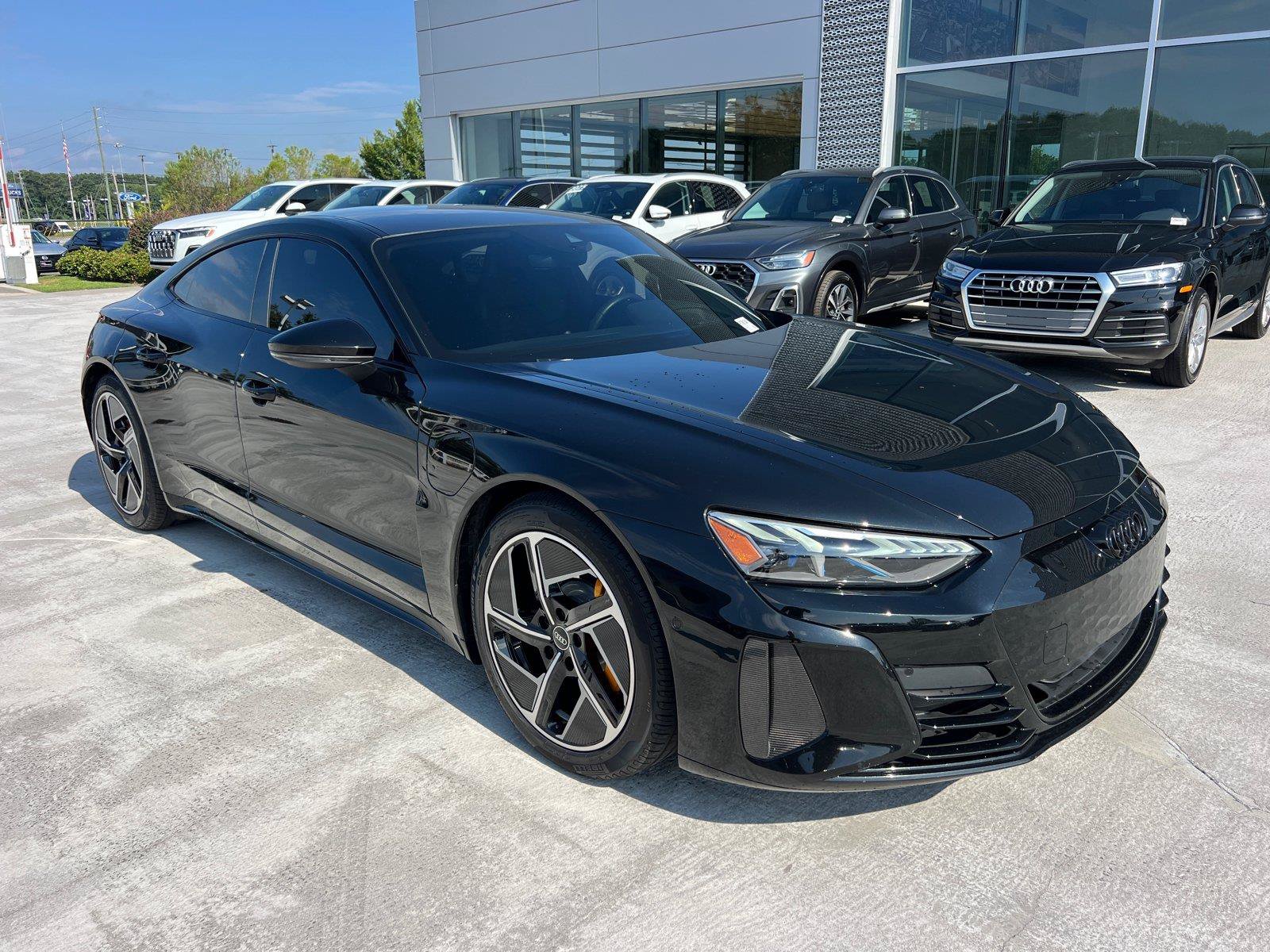 Used 2024 Audi RS e-tron GT w/ Carbon Performance Package AWD/4WD image 3