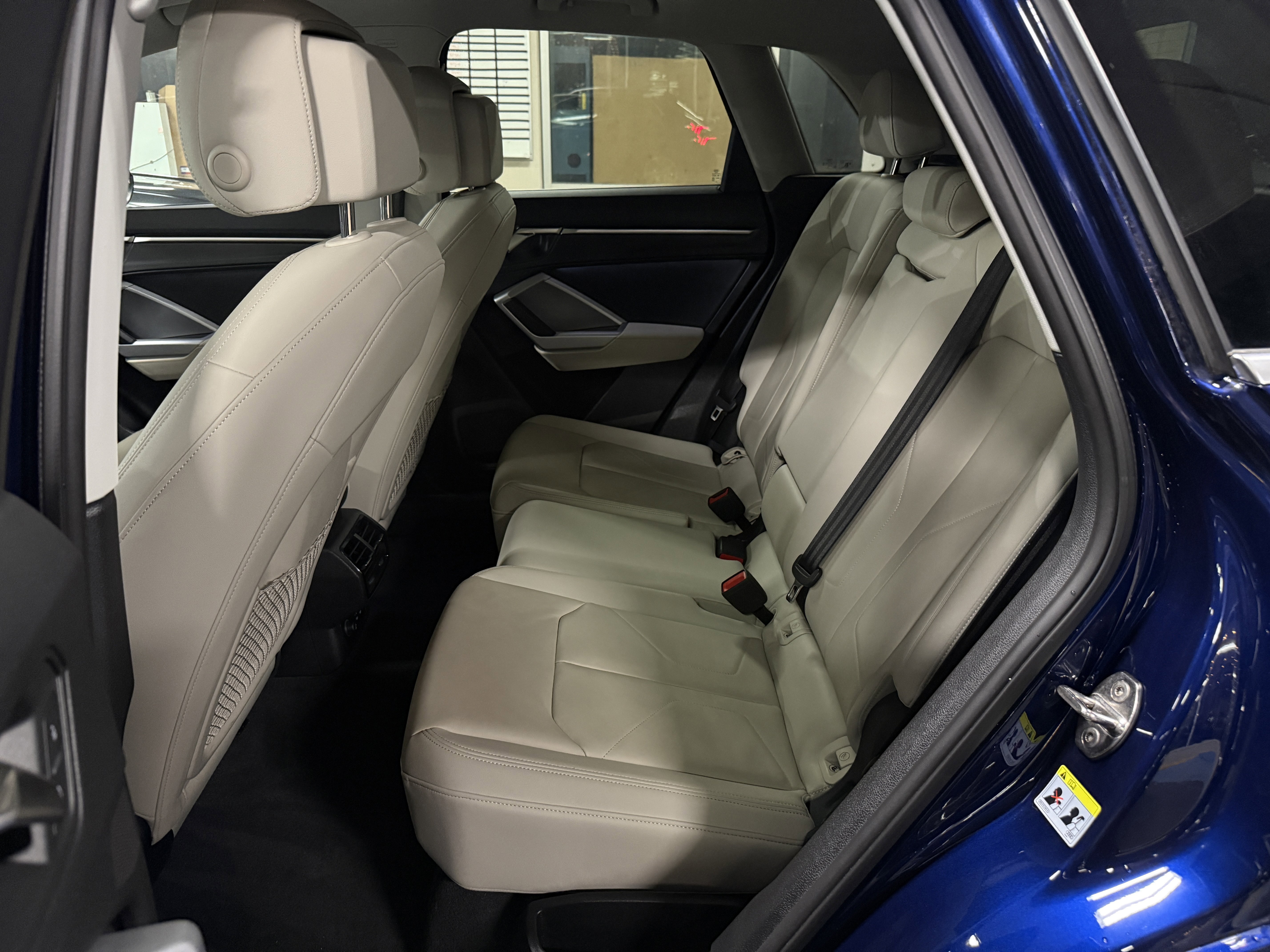 Used 2024 Audi Q3 2.0T Premium w/ Convenience Package image 43