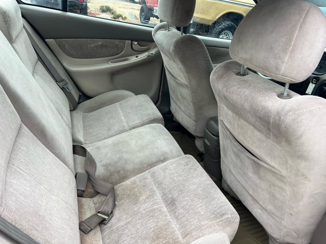 Used 2004 Oldsmobile Alero GL image 13