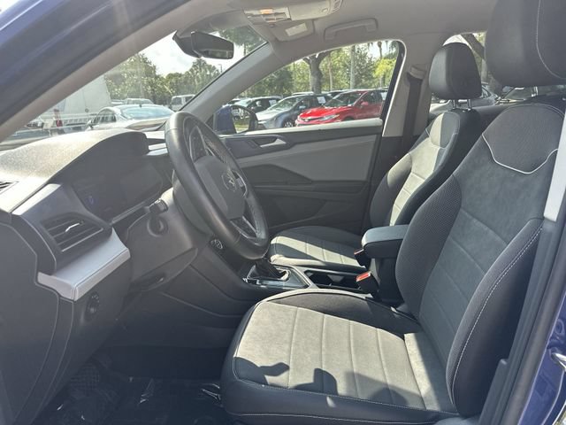 Used 2024 Volkswagen Taos SE FWD image 23