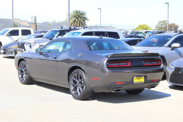 Used 2023 Dodge Challenger SXT w/ Plus Package image 18