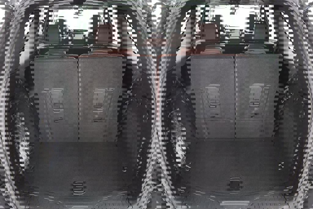 Used 2024 Dodge Durango GT image 30