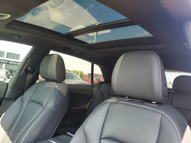 Used 2020 Audi Q8 Premium Plus w/ Premium Plus Package AWD/4WD image 19