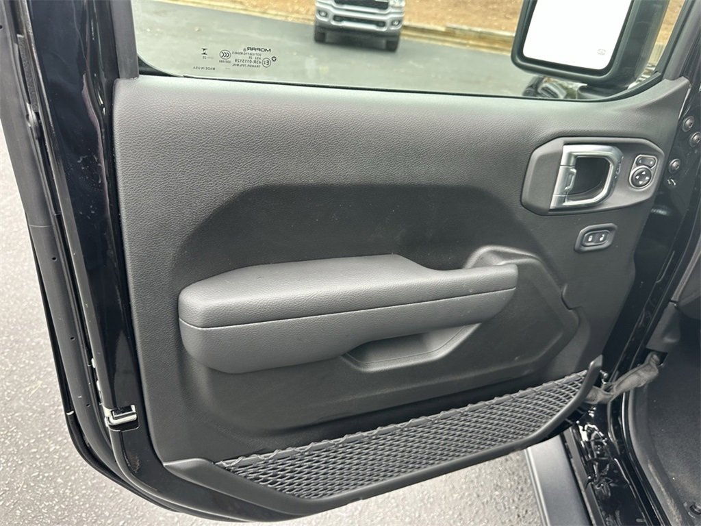 New 2025 Jeep Wrangler Sport S image 12