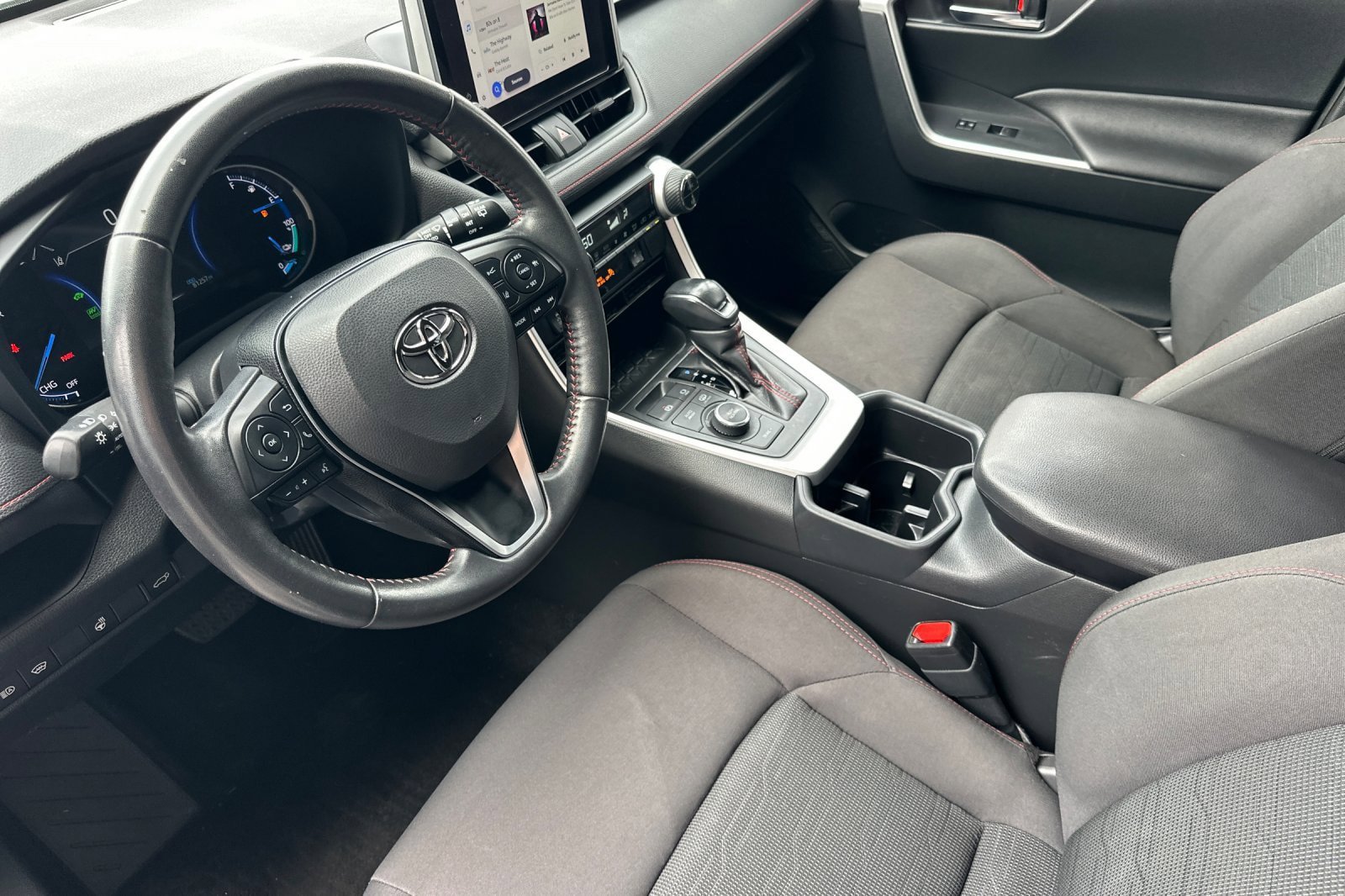 Certified 2023 Toyota RAV4 SE w/ Weather & Moonroof Package AWD/4WD image 9