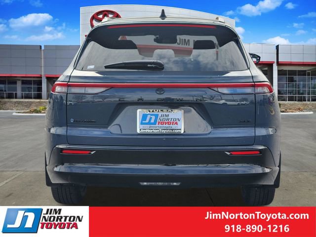 Used 2026 Toyota Crown Signia image 8