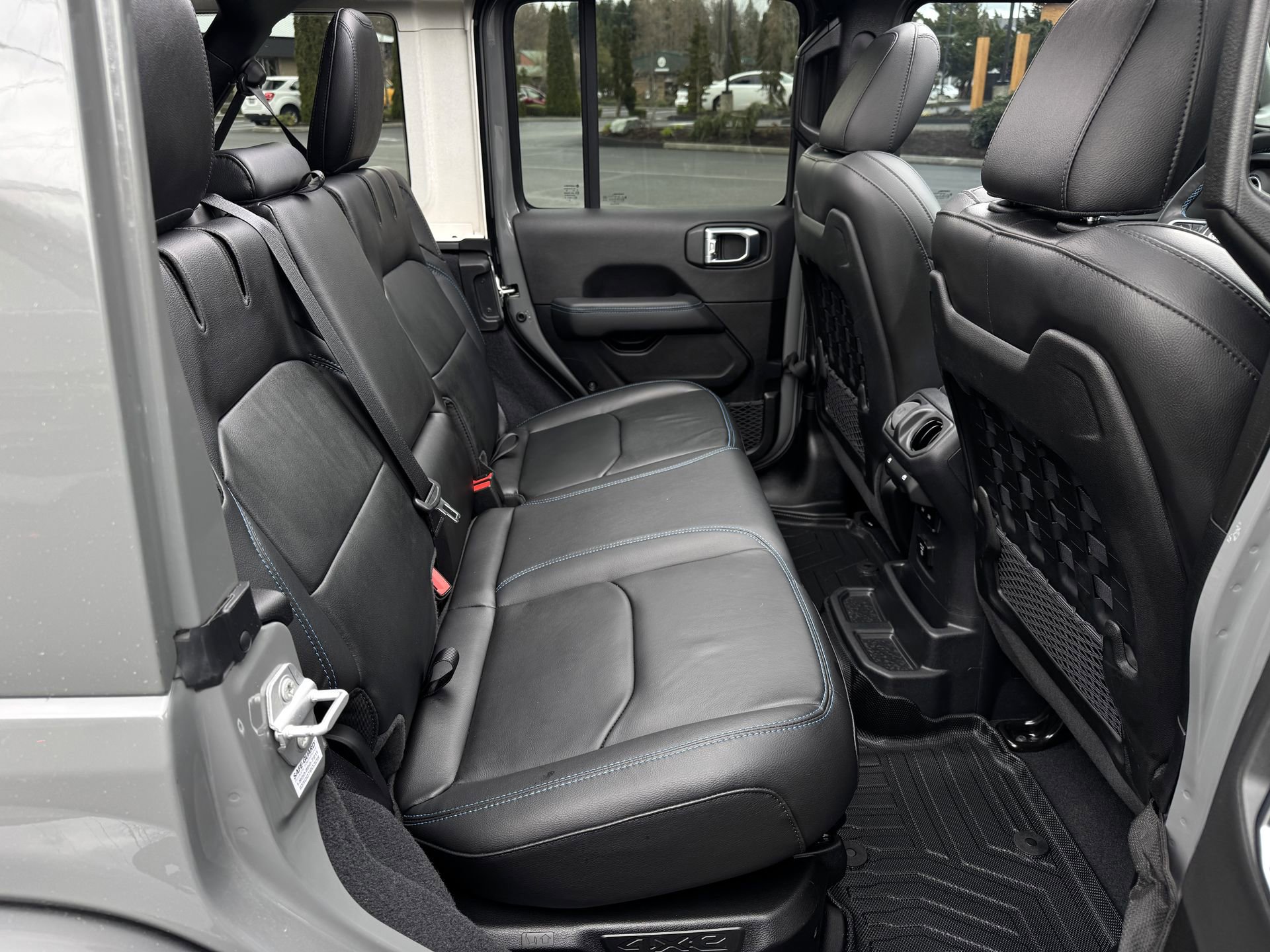 Used 2023 Jeep Wrangler Unlimited Rubicon 4xe w/ Cold Weather Group image 27