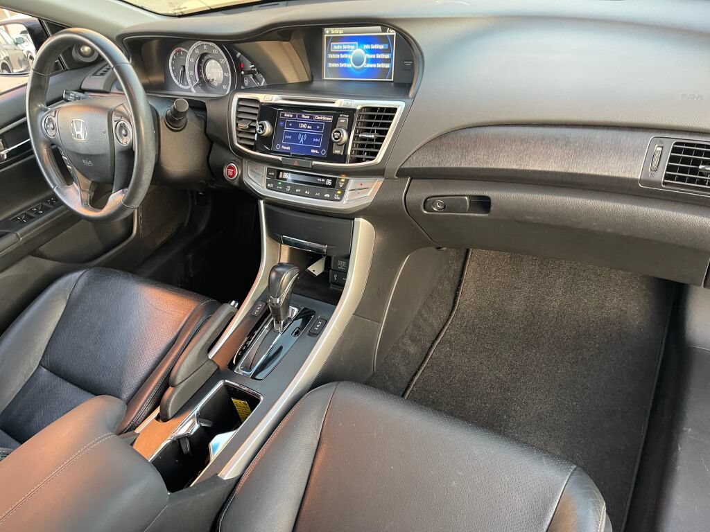 Used 2013 Honda Accord EX-L image 30