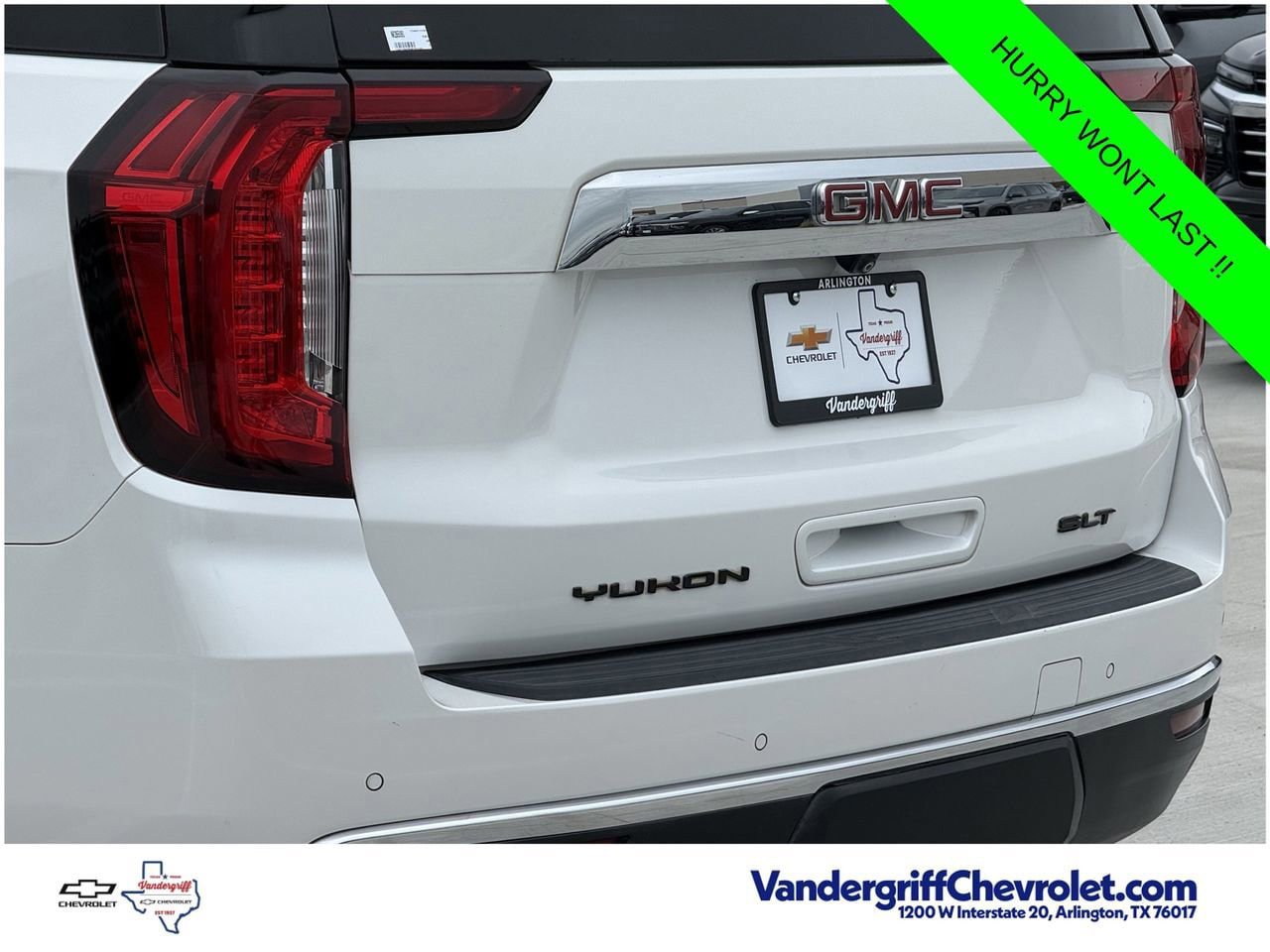 Used 2022 GMC Yukon SLT w/ SLT Luxury Package AWD/4WD image 6