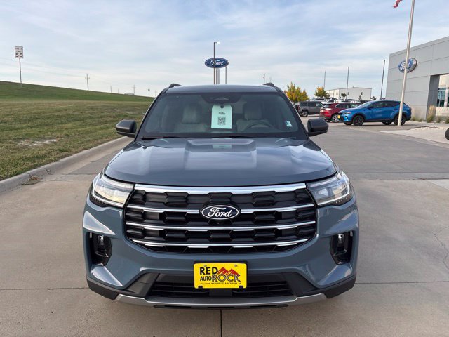 New 2027 Ford Explorer Active w/ Active Comfort Package AWD/4WD image 8