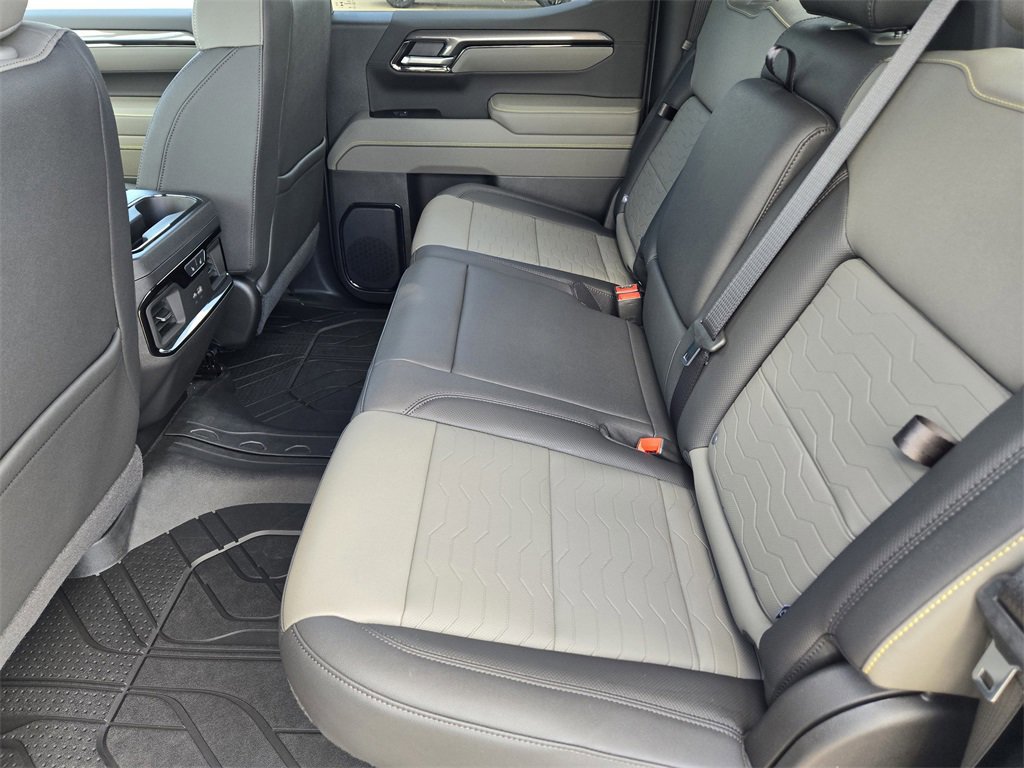 New 2026 Chevrolet Silverado 1500 ZR2 image 16