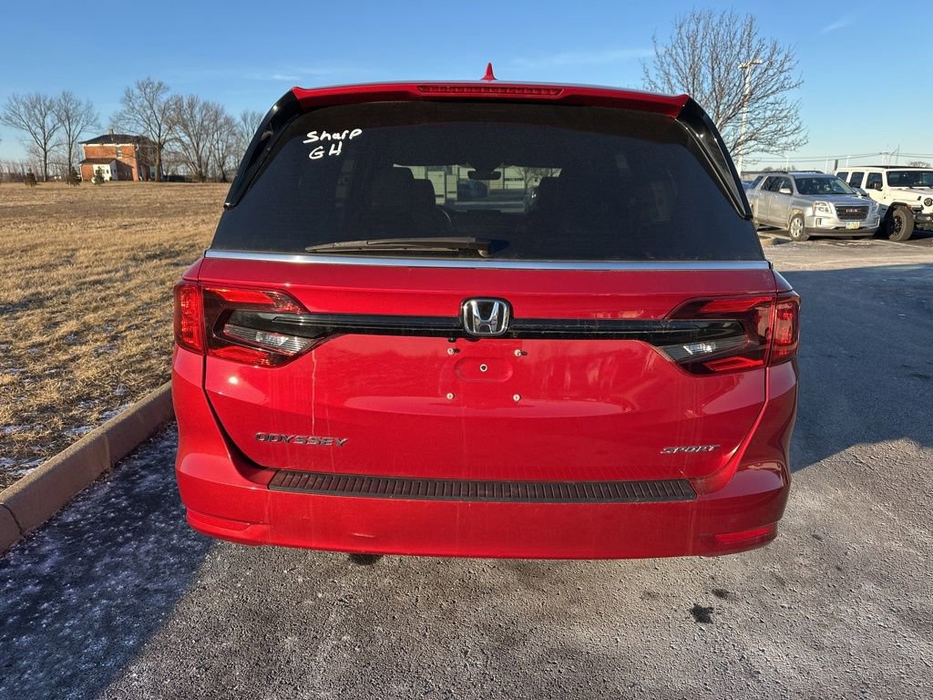Certified 2023 Honda Odyssey Sport image 9
