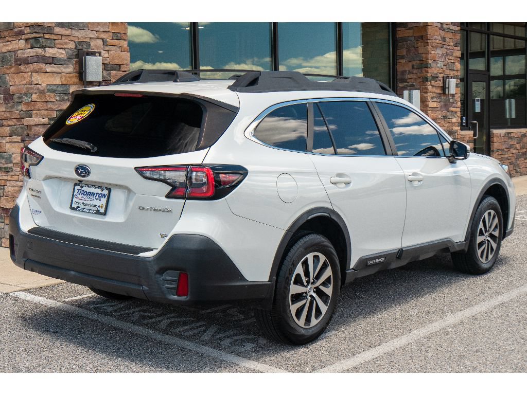 Used 2020 Subaru Outback Premium AWD/4WD image 3