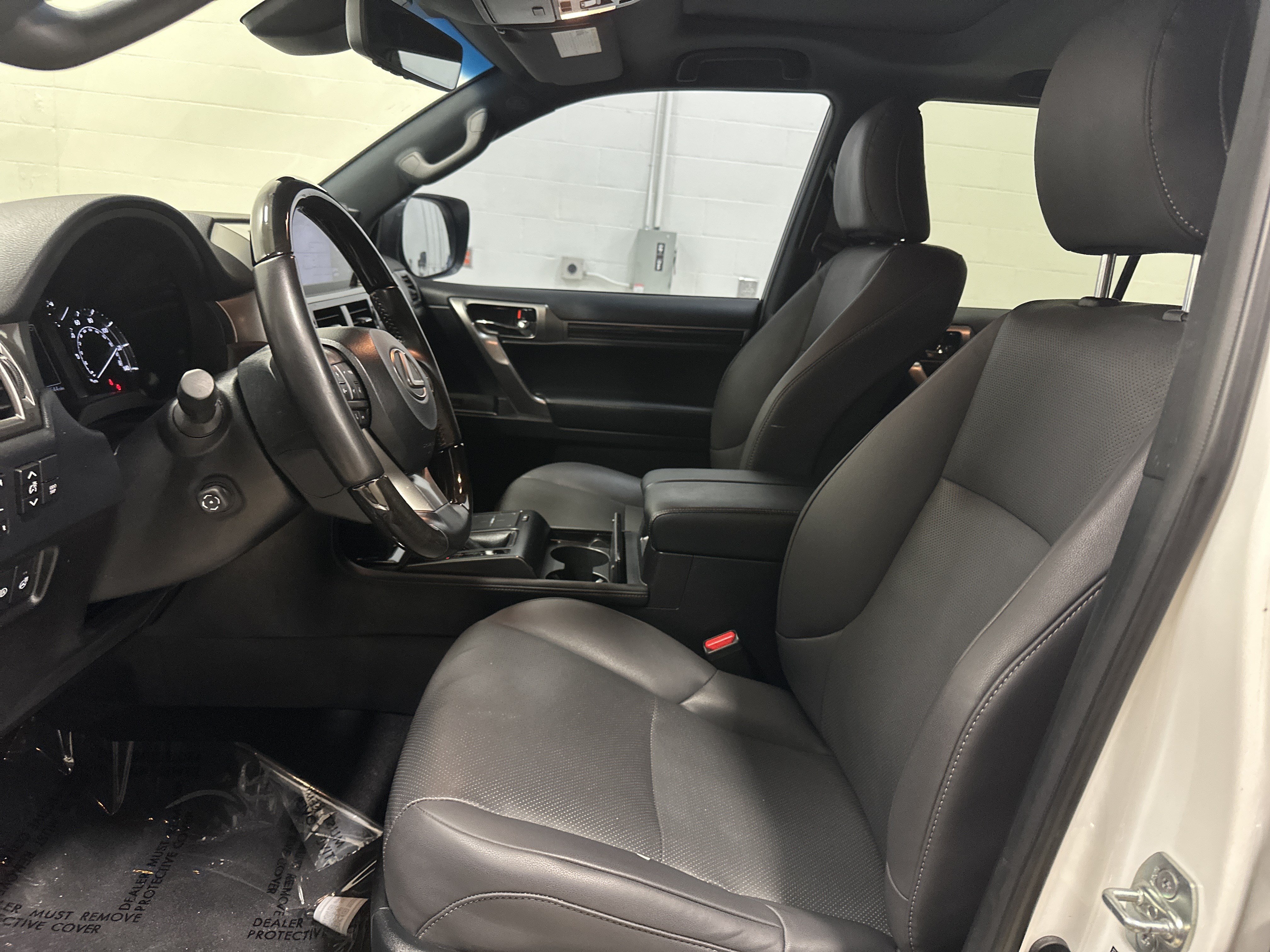 Certified 2023 Lexus GX 460 Premium w/ Premium Package AWD/4WD image 18