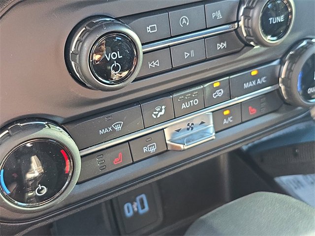 Used 2022 Ford Bronco Wildtrak image 27