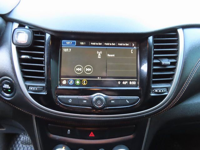 Used 2019 Chevrolet Trax LT w/ Driver Confidence Package FWD image 19