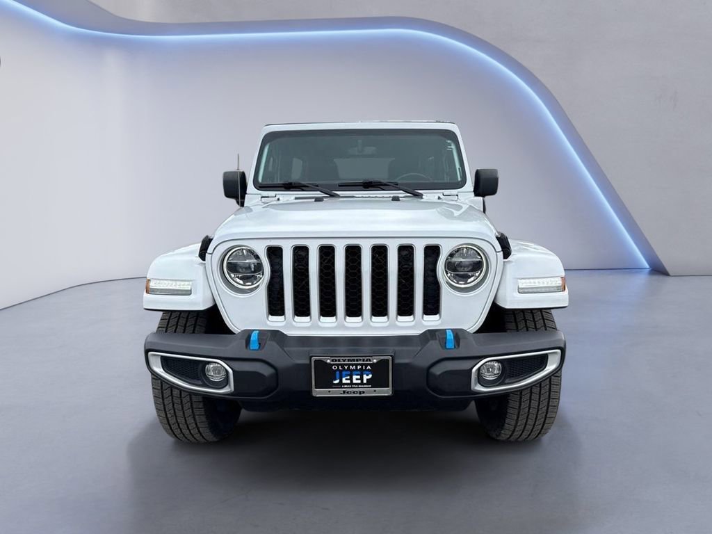 Certified 2022 Jeep Wrangler Unlimited Sahara w/ Cold Weather Group image 14