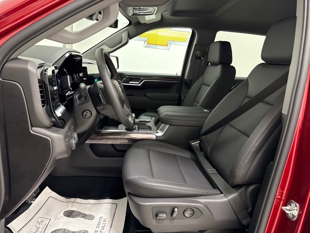 New 2026 Chevrolet Silverado 1500 LTZ image 18