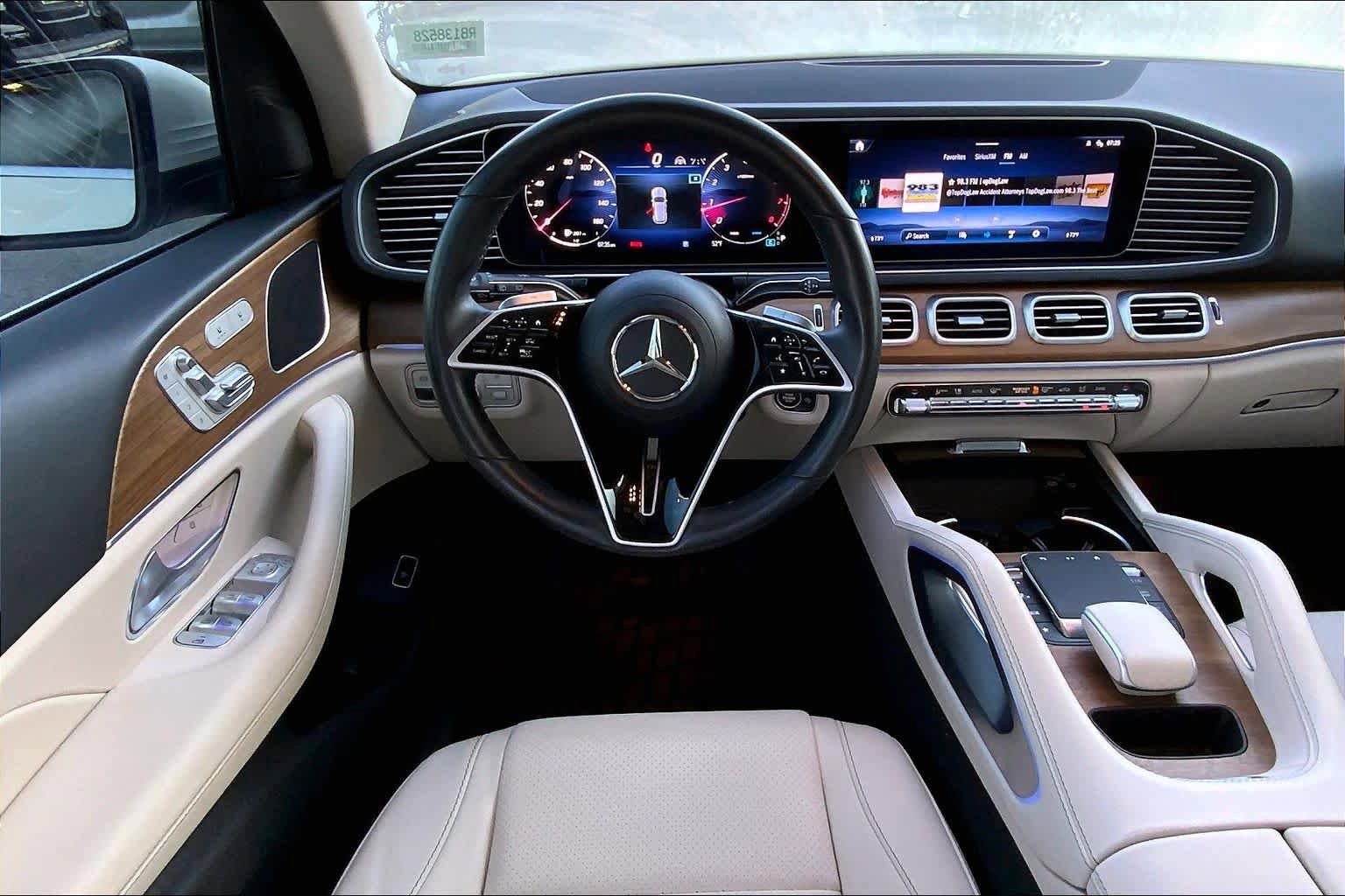 Used 2024 Mercedes-Benz GLE 450 4MATIC image 6