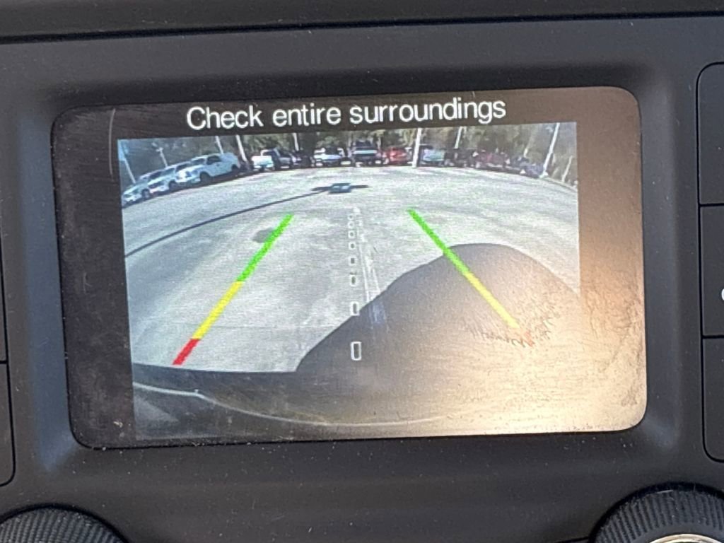 Used 2017 Jeep Renegade Limited image 26