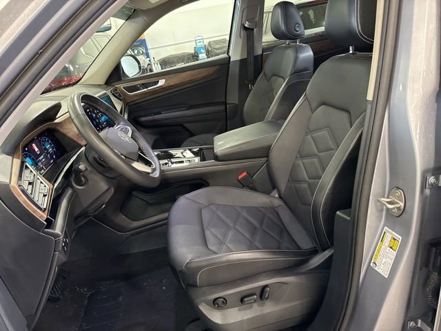 Used 2024 Volkswagen Atlas SE image 22
