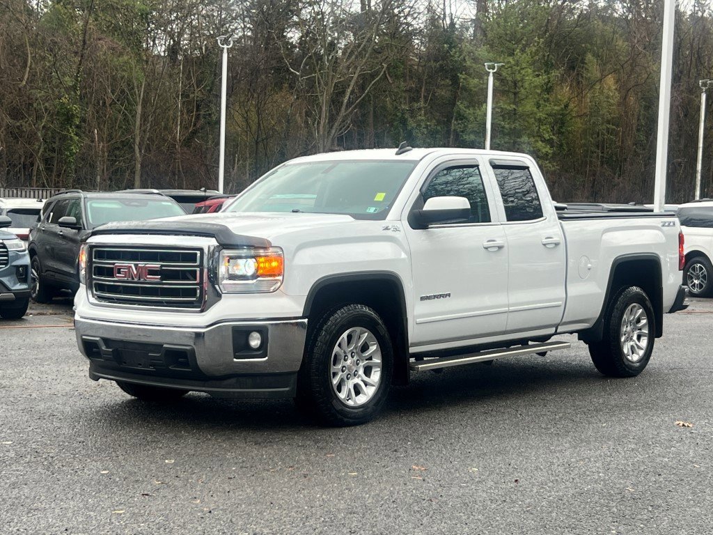 Used 2015 GMC Sierra 1500 SLE w/ SLE Value Package image 3