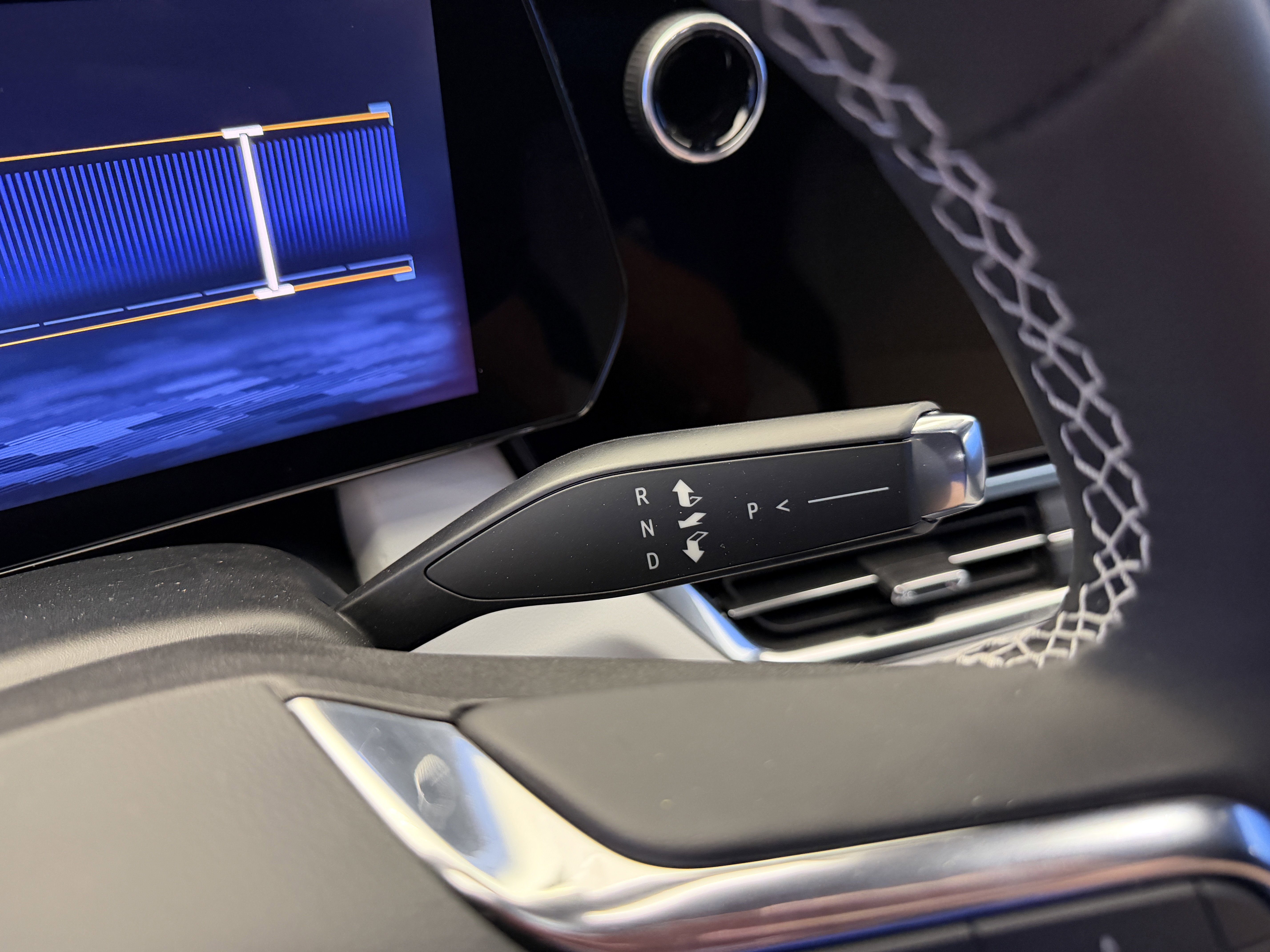 New 2026 Chevrolet Equinox EV LT FWD image 16