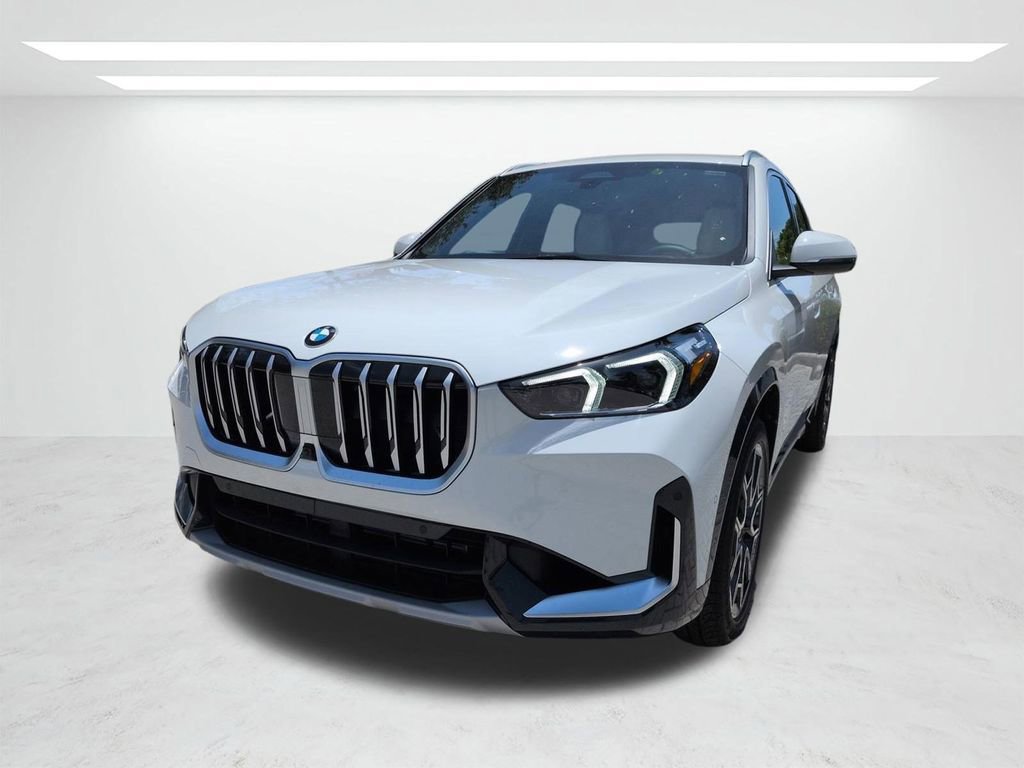 New 2026 BMW X1 xDrive28i w/ Technology Package AWD/4WD image 8