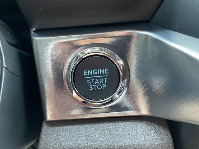 New 2025 Ford F350 King Ranch w/ Tremor Off-Road Package image 34