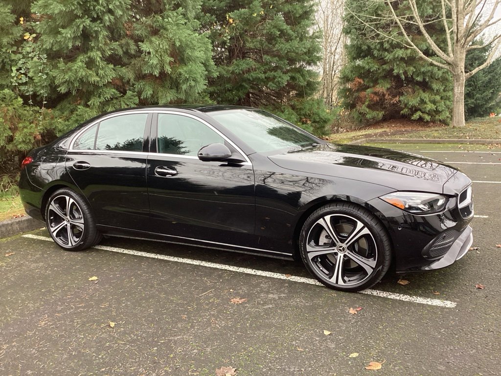 Used 2024 Mercedes-Benz C 300 4MATIC Sedan image 9