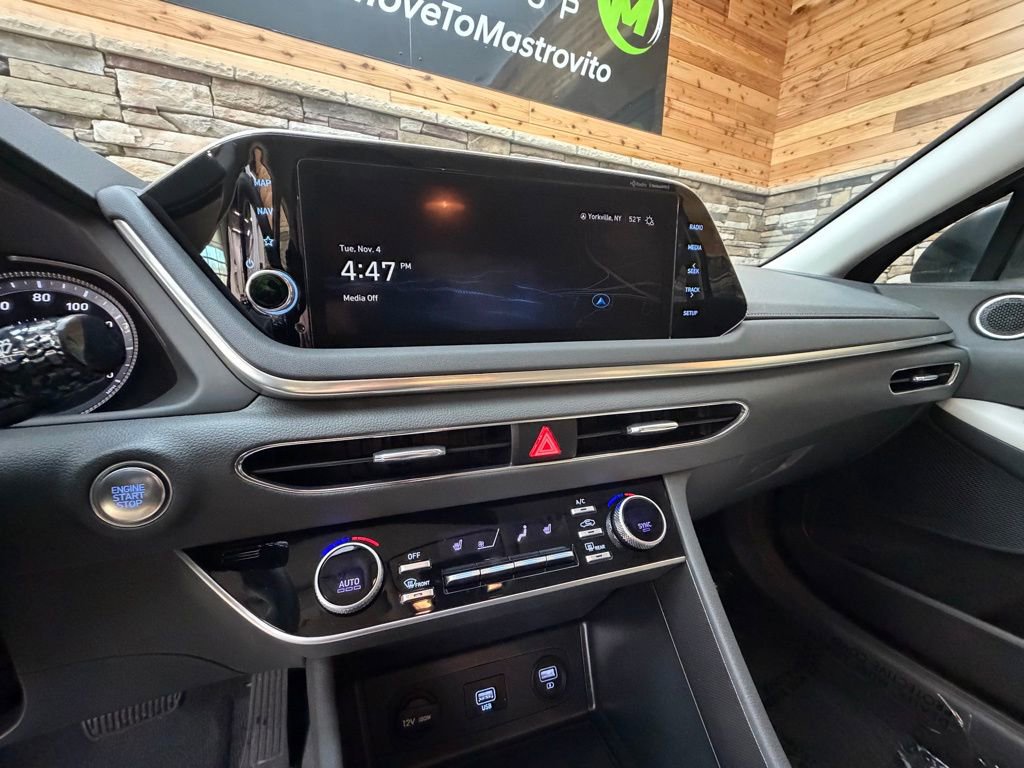 Used 2023 Hyundai Sonata SEL image 18
